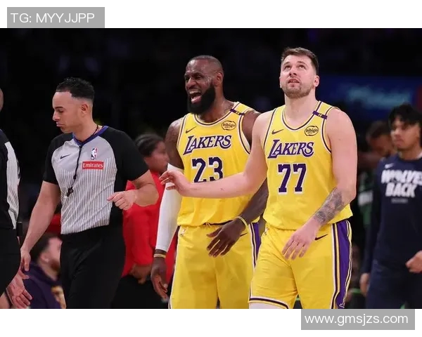 东契奇豪取大三双，詹姆斯高效发威，湖人客场力克爵士