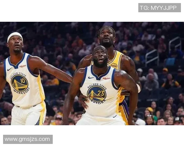 重磅！4方交易方案诞生，格林加入独行侠，浓眉哥驰援库里